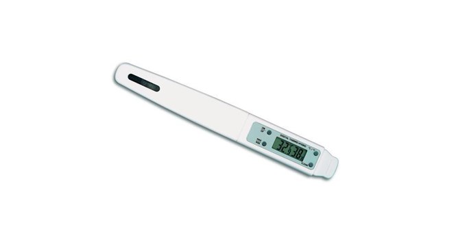 /atlantis-media/images/products/TFA Pocket Thermo Hygrometer